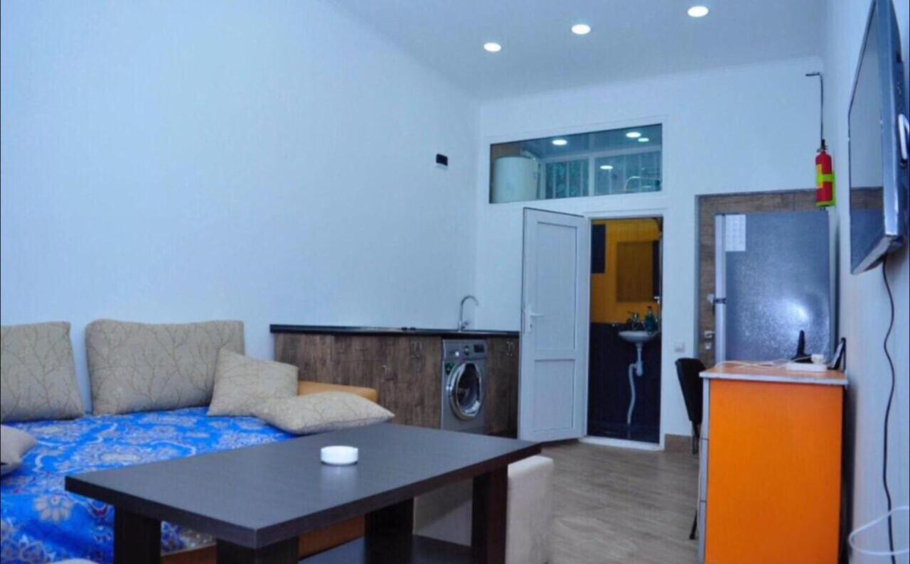 Apartment 18 Saryan Erévan Extérieur photo